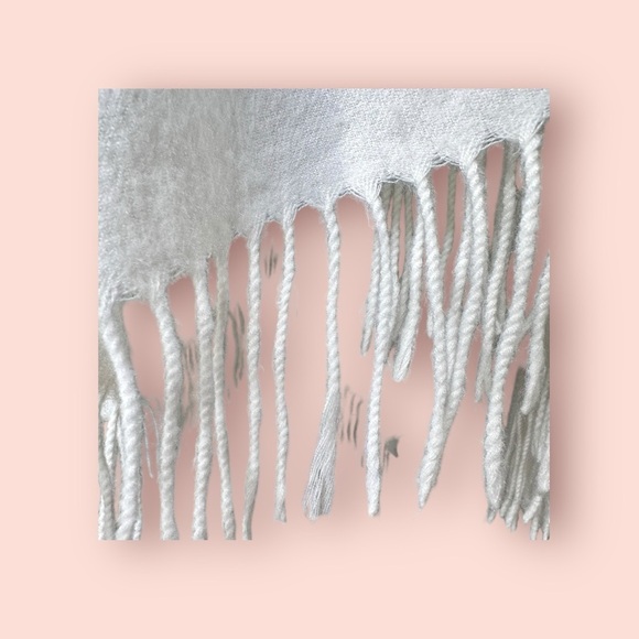 MIXIT Off White Soft Knit Wrap sz ONESIZE - Picture 9 of 14